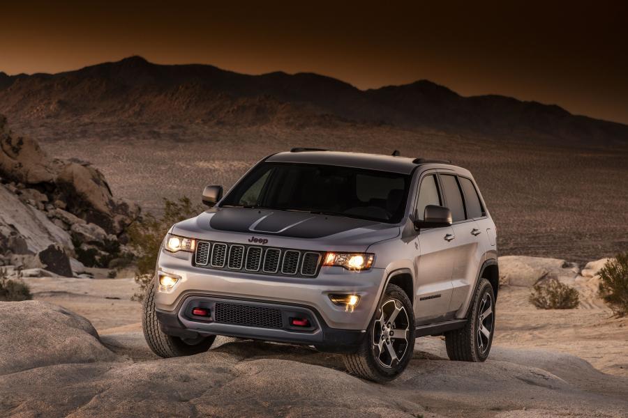  Jeep Grand Cherokee Trailhawk (WK2) 2016 года  (фото 31 из 40)